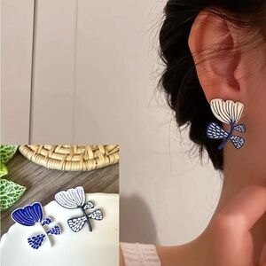 2/$30🌵 Mismatched Enamel Flower Earrings Blue Vtg Style Jewelry Folk Art NEW